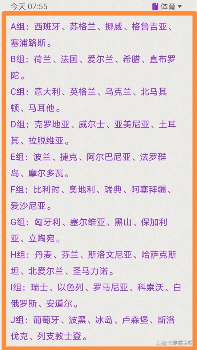 人群中任何一个纷扰，都可能激发一场海啸般，干警们的防地随时可能被打破，随之而来的多是严重的踩踏与伤亡。